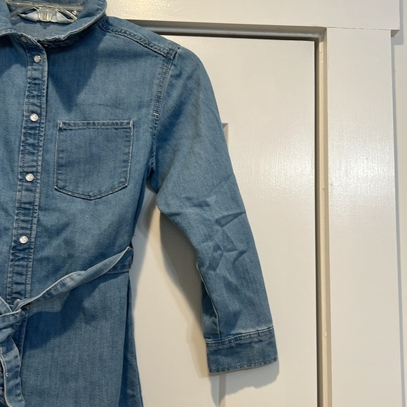 H&M denim button up dress size 8. In great condition! - Picture 2 of 7